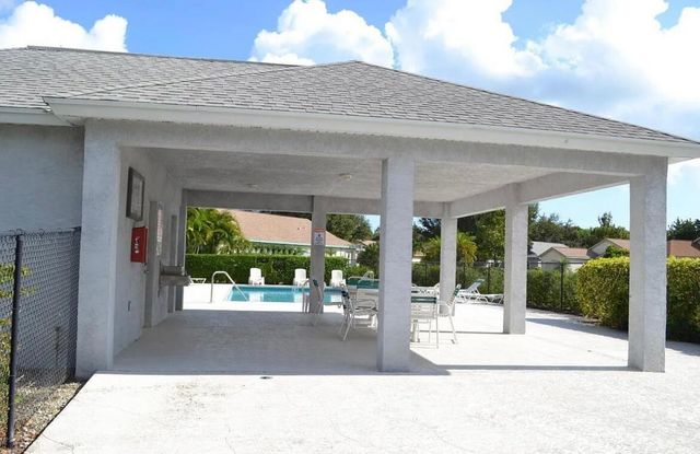 7916 SE Sugar Pines Way, Hobe Sound, FL 33455
