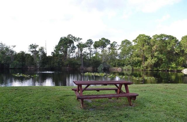 7916 SE Sugar Pines Way, Hobe Sound, FL 33455