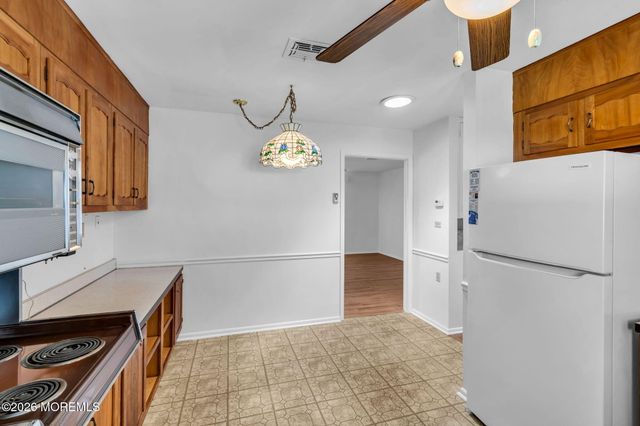 80 Dorchester Drive C, Lakewood, NJ 08701