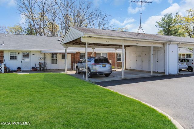80 Dorchester Drive C, Lakewood, NJ 08701
