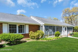 80 Dorchester Drive C, Lakewood, NJ 08701