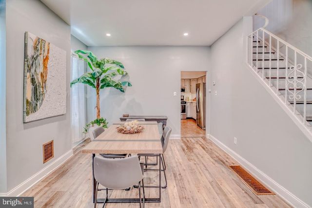320 HERMITAGE ST, Philadelphia, PA 19128