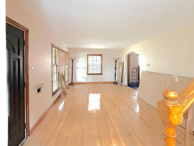 4039 Torrence Avenue, Hammond, IN 46327