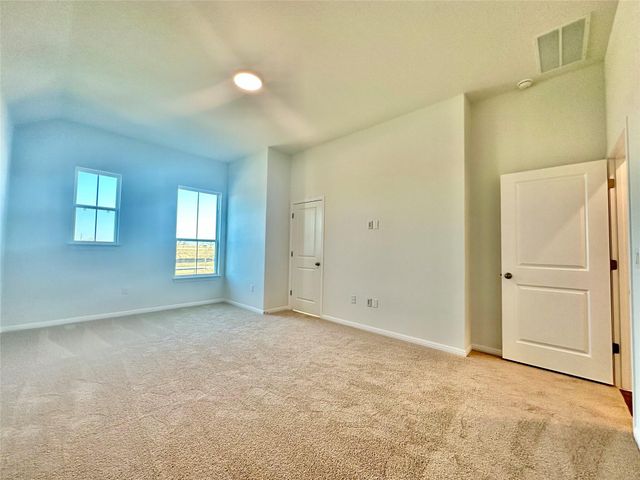 305 Porter Country PKWY, Buda, TX 78610