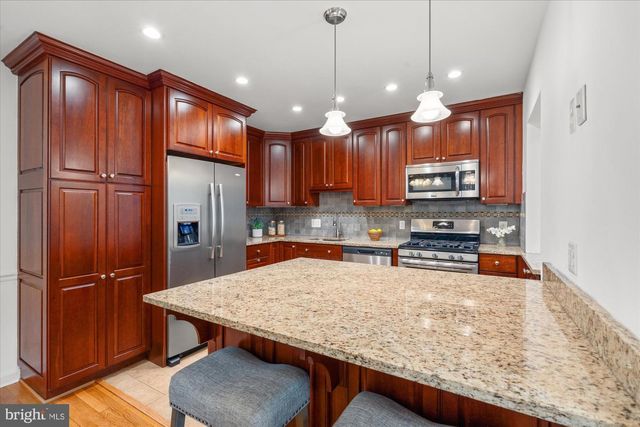 8408 CONOVER PL, Alexandria, VA 22308