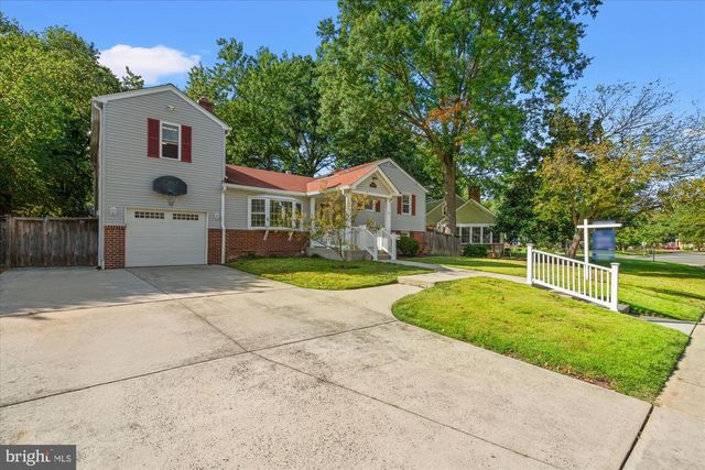 8408 CONOVER PL, Alexandria, VA 22308