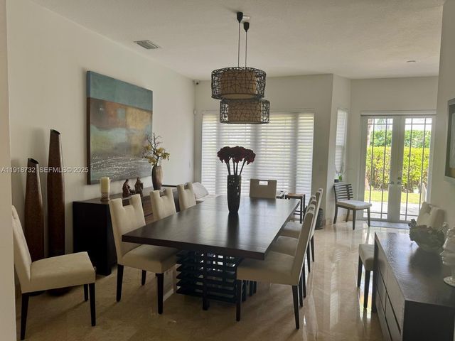 10772 NW 71st St, Doral, FL 33178