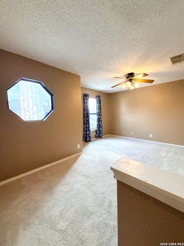 8911 Kenton Briar, San Antonio, TX 78240