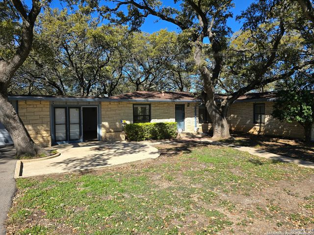 9115 CALLAGHAN RD, San Antonio, TX 78230
