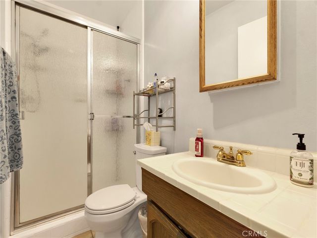 8543 Oakdale Avenue, Winnetka, CA 91306