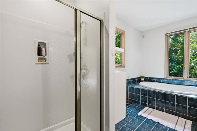 947 Woodcreek Drive, Miami Twp, OH 45150