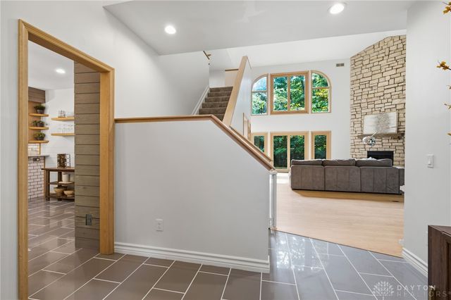 947 Woodcreek Drive, Miami Twp, OH 45150