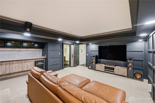 947 Woodcreek Drive, Miami Twp, OH 45150