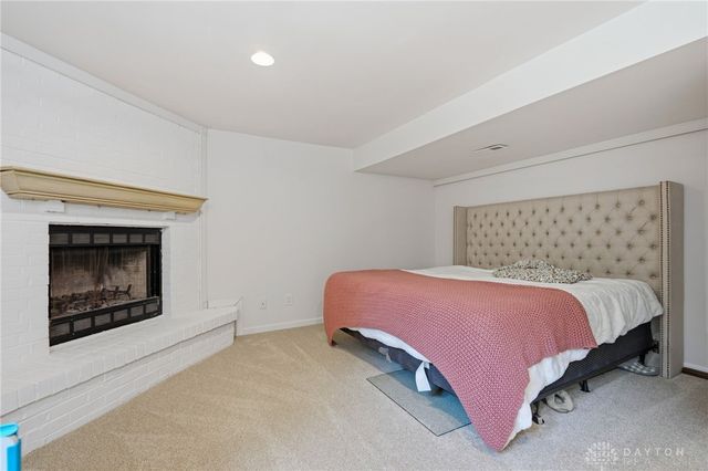 947 Woodcreek Drive, Miami Twp, OH 45150