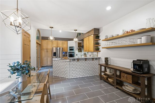 947 Woodcreek Drive, Miami Twp, OH 45150