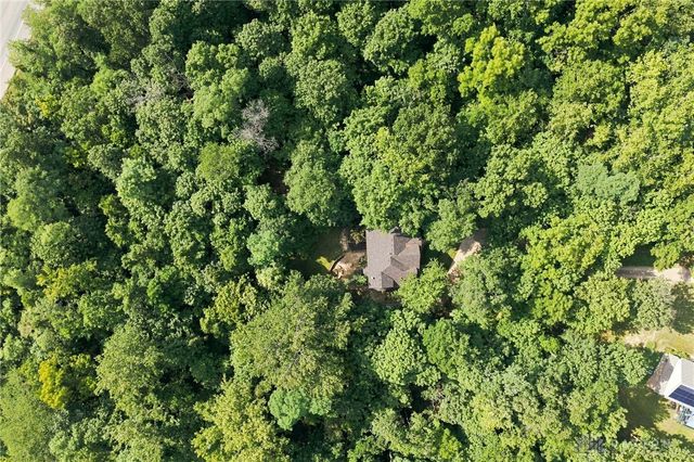 947 Woodcreek Drive, Miami Twp, OH 45150