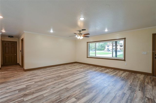 1846 SE LAKE WEIR AVENUE, Ocala, FL 34471