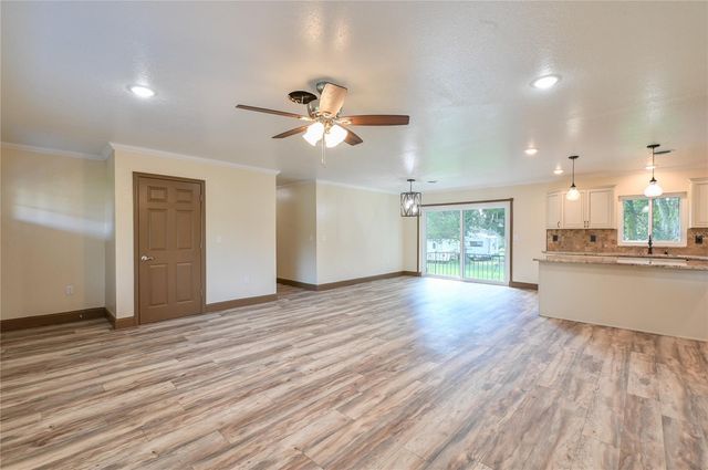 1846 SE LAKE WEIR AVENUE, Ocala, FL 34471