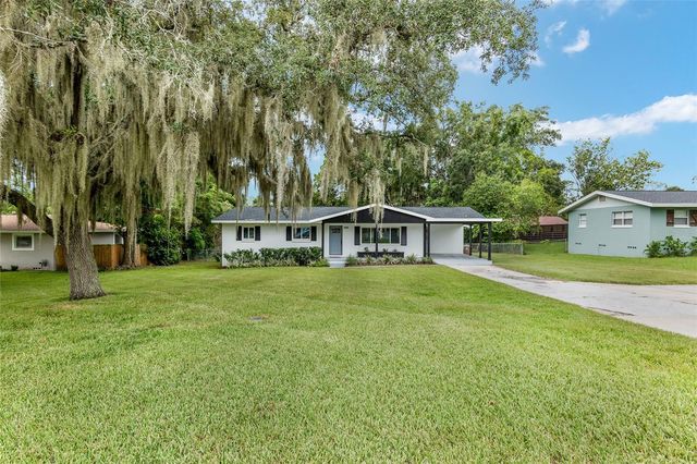 1846 SE LAKE WEIR AVENUE, Ocala, FL 34471