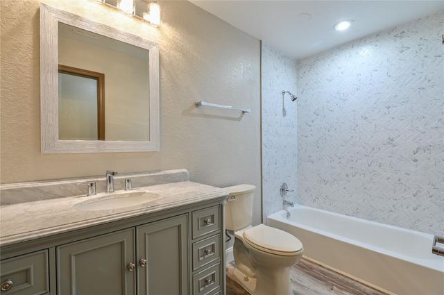 1846 SE LAKE WEIR AVENUE, Ocala, FL 34471