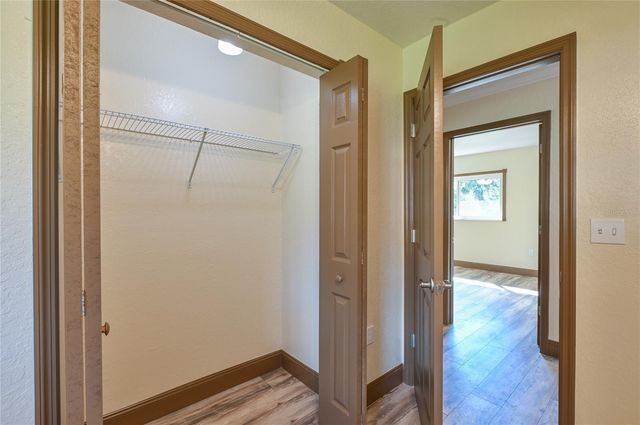 1846 SE LAKE WEIR AVENUE, Ocala, FL 34471