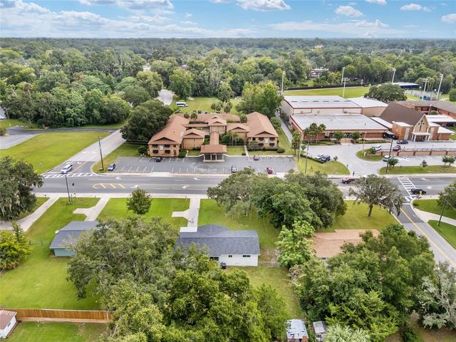 1846 SE LAKE WEIR AVENUE, Ocala, FL 34471