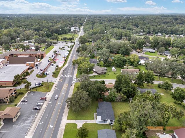 1846 SE LAKE WEIR AVENUE, Ocala, FL 34471