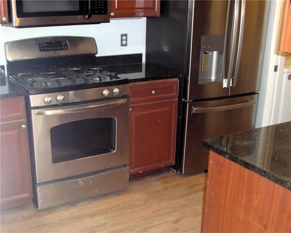 220 Renaissance NE Parkway 2205, Atlanta, GA 30308