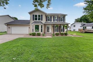 405 Meadow View Lane, Deforest, WI 53532