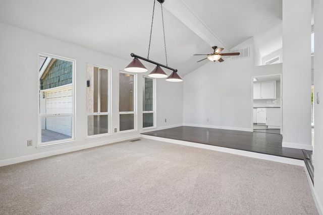 2100 Sandpoint Dr, Modesto, CA 95358