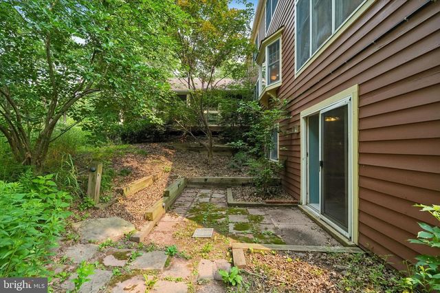 809 IRENIC CT, Norristown, PA 19403