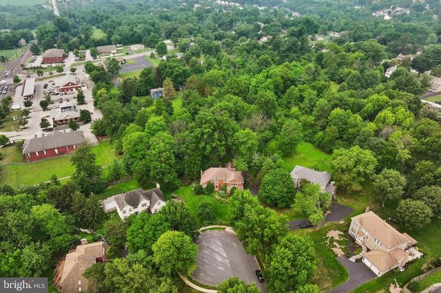 809 IRENIC CT, Norristown, PA 19403