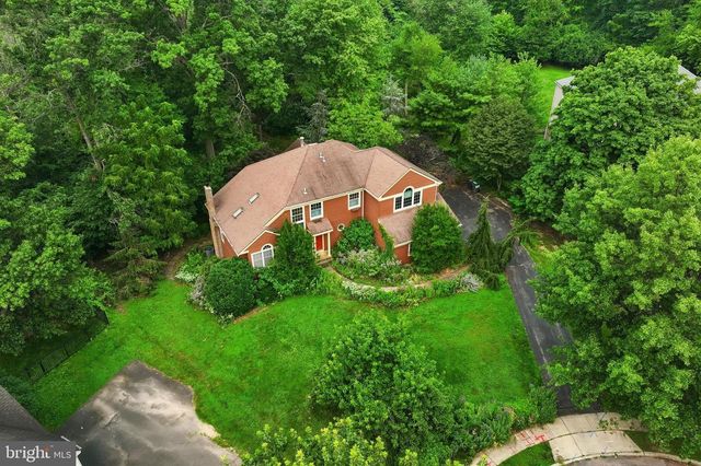 809 IRENIC CT, Norristown, PA 19403