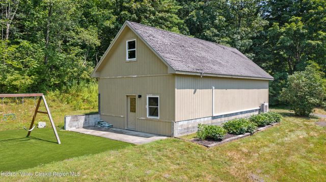 1977 State Route 295, Canaan, NY 12029