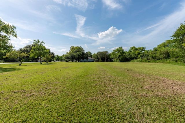 9112 Harvest Acres, Manvel, TX 77578
