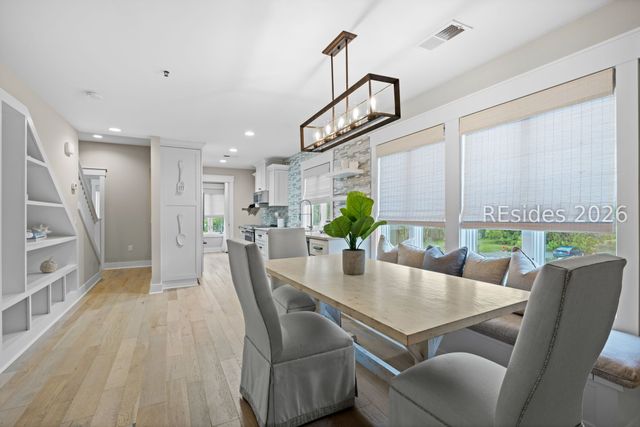 10 Johnston Way 11E, Bluffton, SC 29910