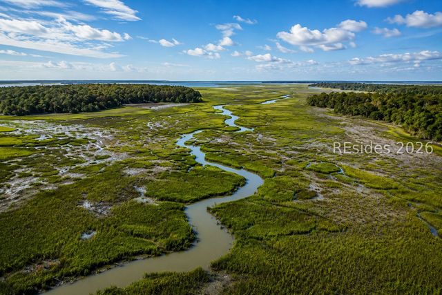 10 Johnston Way 11E, Bluffton, SC 29910