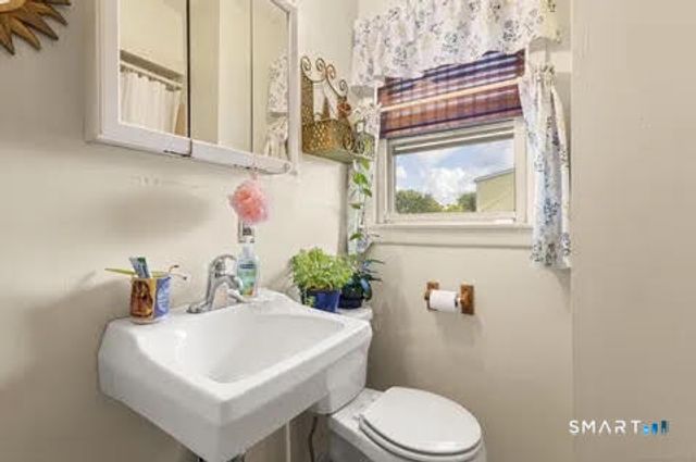 12-16 Battey Street, Putnam, CT 06260