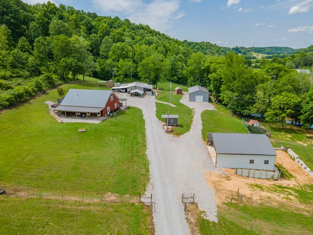 14035 Campbellsville Rd, Lynnville, TN 38472