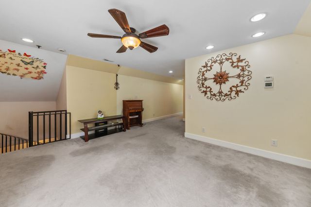 14035 Campbellsville Rd, Lynnville, TN 38472