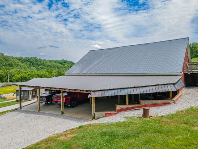 14035 Campbellsville Rd, Lynnville, TN 38472