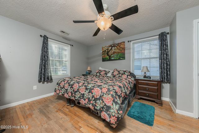 206 Kenneth Boulevard, Havelock, NC 28532