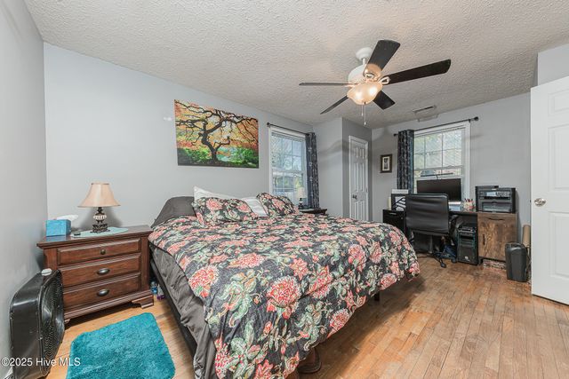 206 Kenneth Boulevard, Havelock, NC 28532