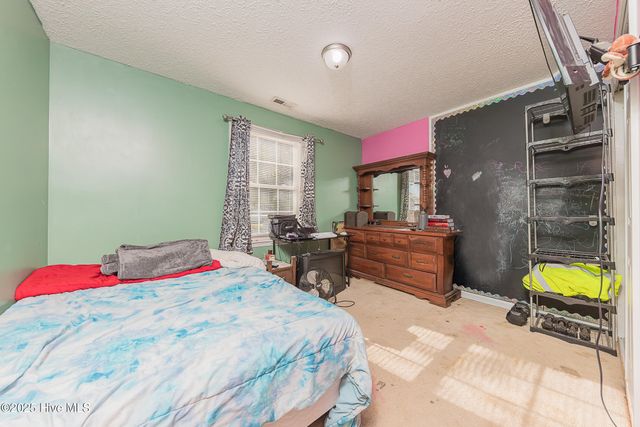 206 Kenneth Boulevard, Havelock, NC 28532