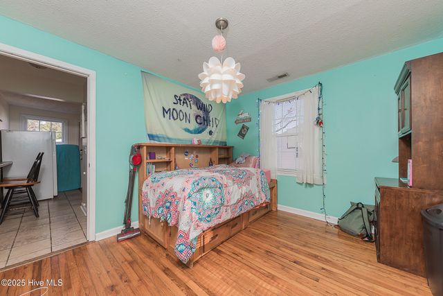 206 Kenneth Boulevard, Havelock, NC 28532