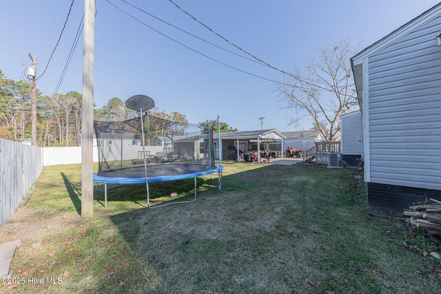 206 Kenneth Boulevard, Havelock, NC 28532