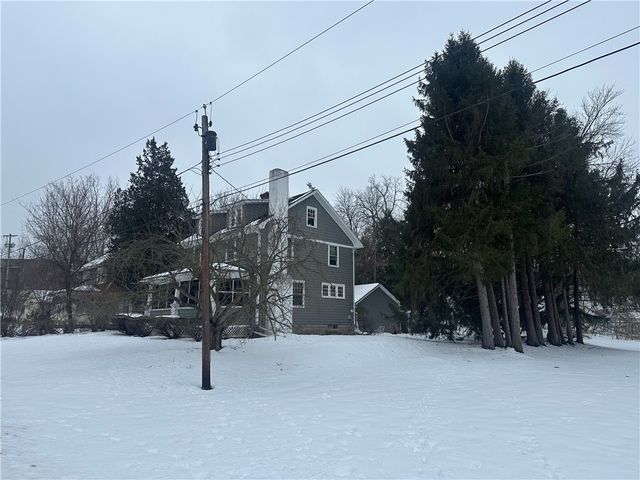 13 Brook Road, Pittsford, NY 14534