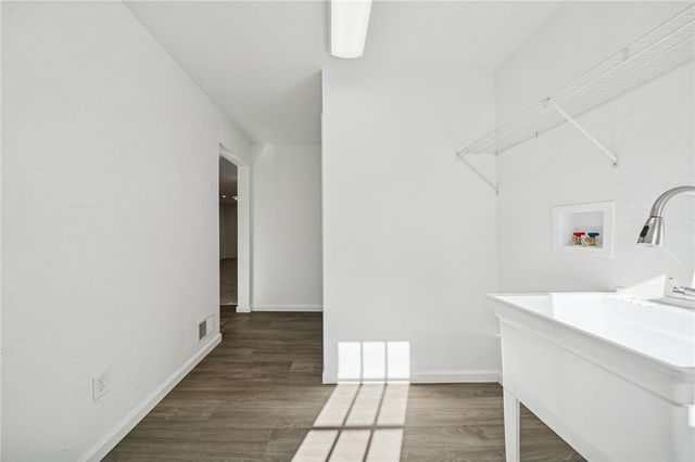 406-408 Church St 406-408, Sewickley Twp, PA 15637