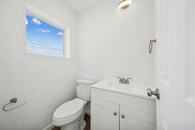 406-408 Church St 406-408, Sewickley Twp, PA 15637