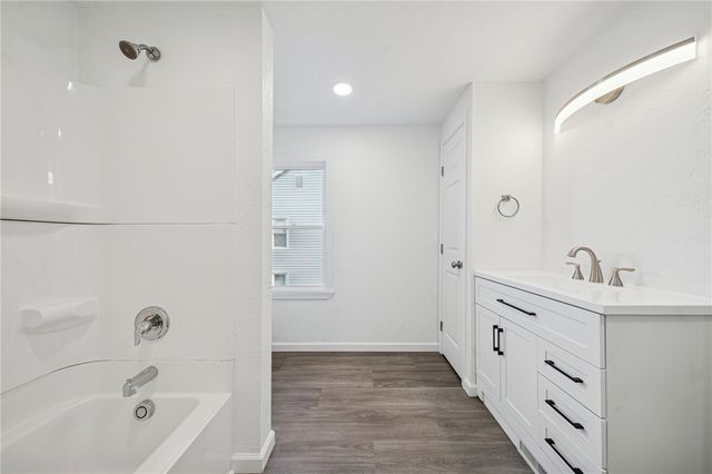 406-408 Church St 406-408, Sewickley Twp, PA 15637